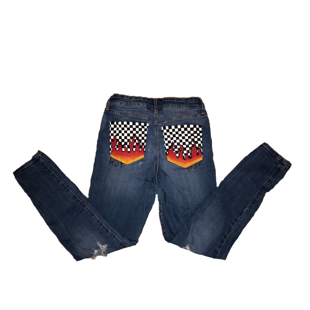 Hot stuff painted ripped jeans!